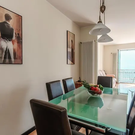Grace - Lakefront View - Private Garage - Ac *