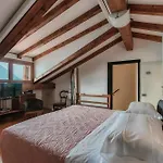 Grace - Lakefront View - Private Garage - Ac