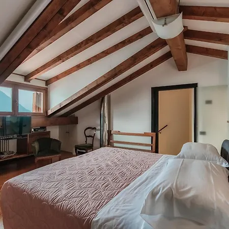 Grace Suite With Jacuzzi Wonderful Lakefront View